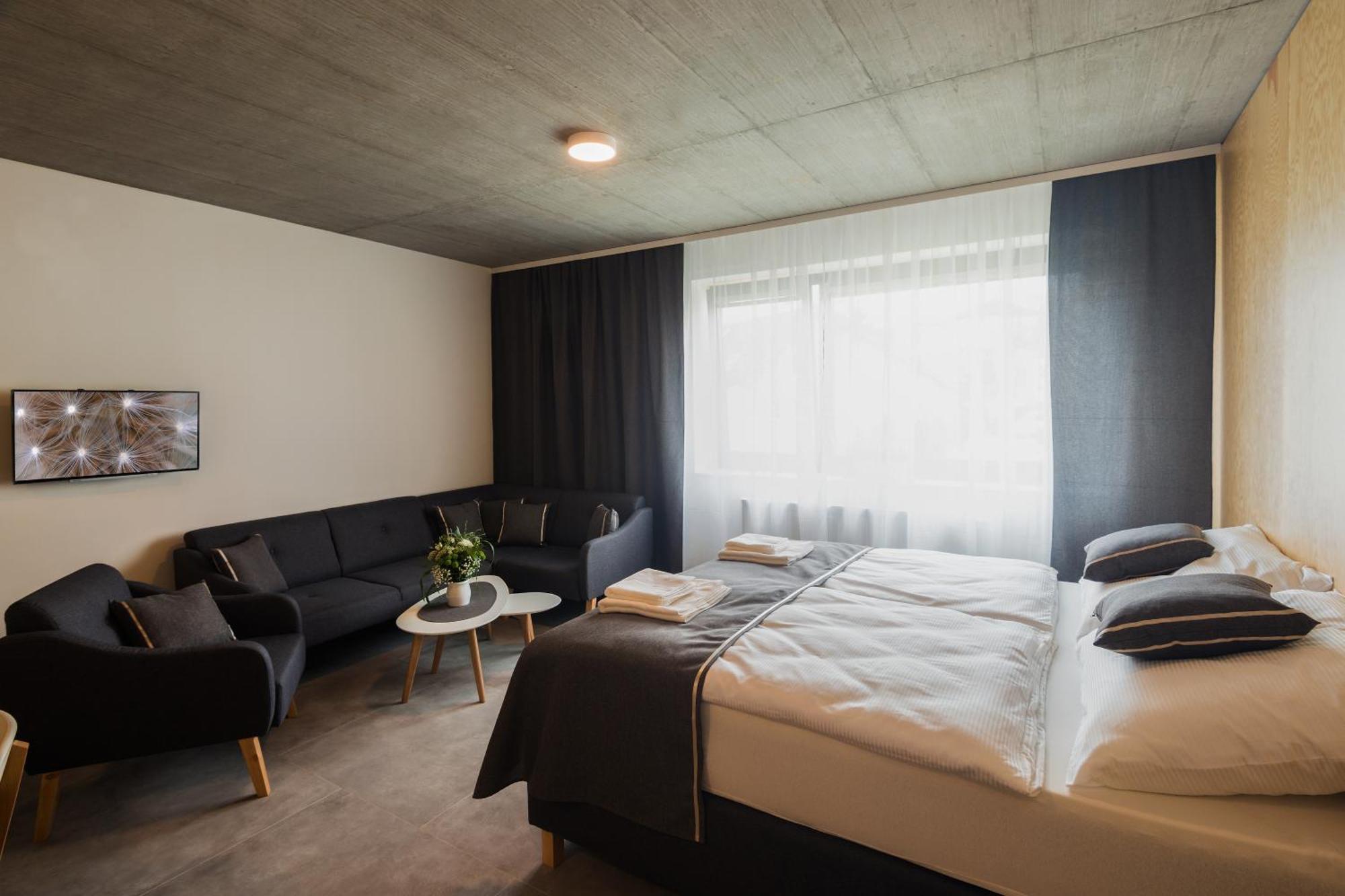 Trafick Apartahotel